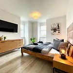 Apartment Premium Penthouse W46 - Elbnah, Hochwertig Mit Parkplatz!