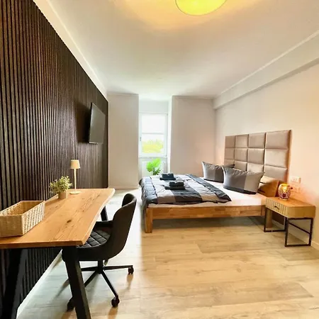 Premium Penthouse W46 - Elbnah, Hochwertig Mit Parkplatz! *