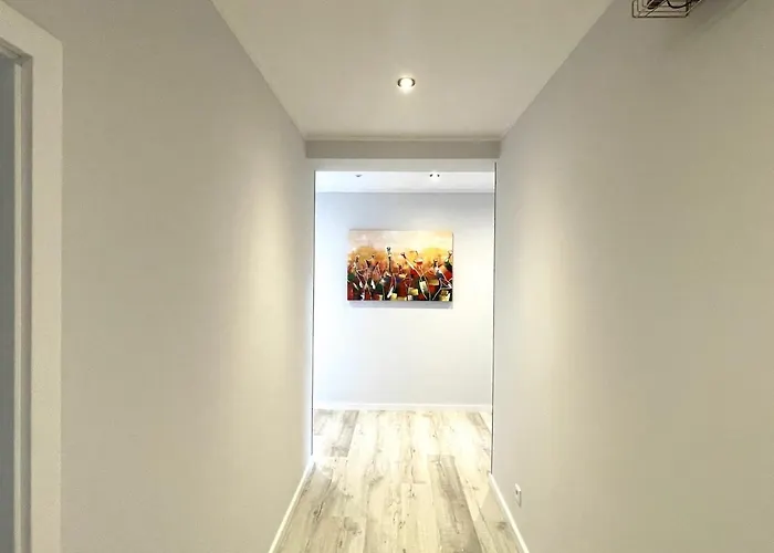 Premium Penthouse W46 - Elbnah, Hochwertig Mit Parkplatz! *